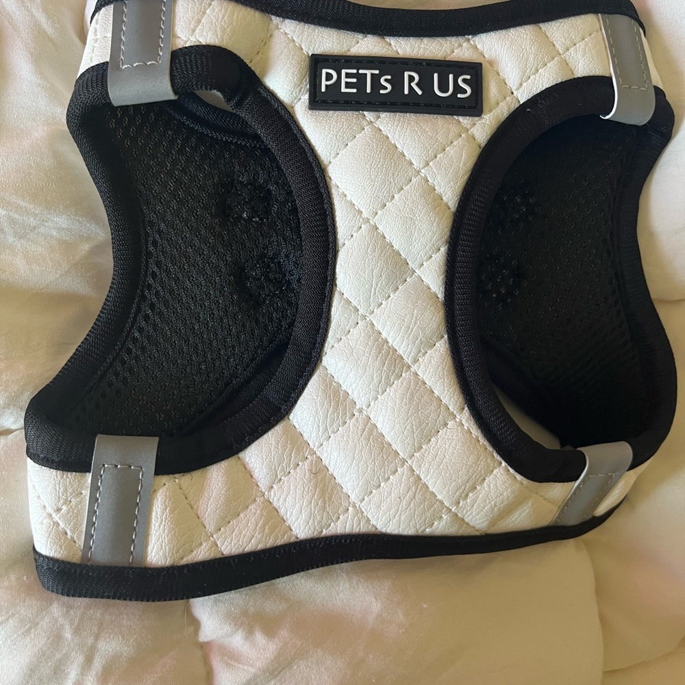 Quilted White and Black Pet Harness